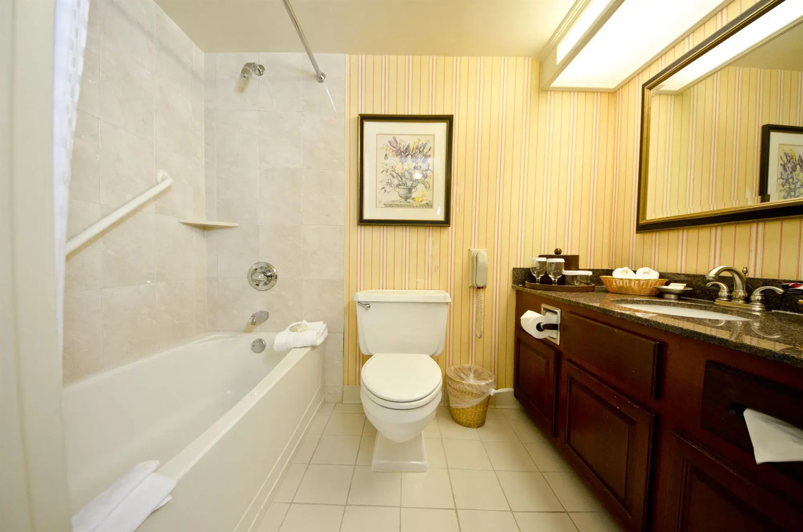 Crowne Plaza Albany - The Desmond Hotel by IHG