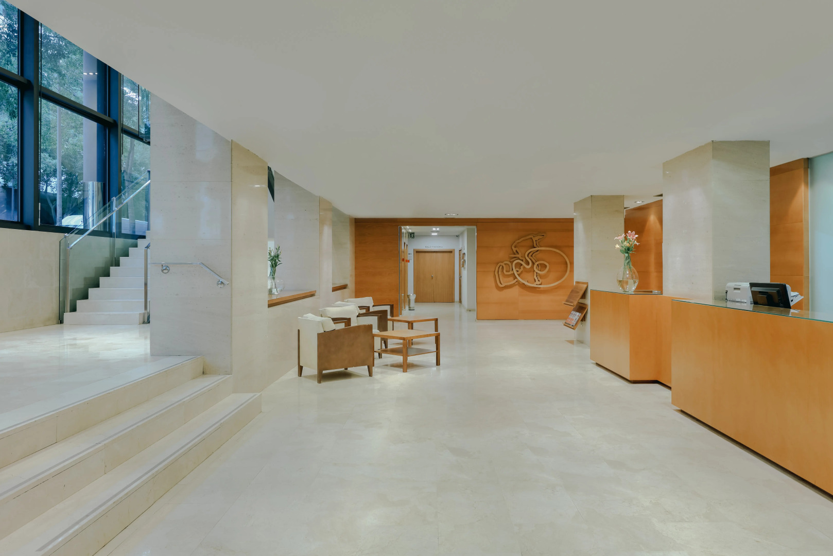 Отель Сatalonia Barcelona Beach