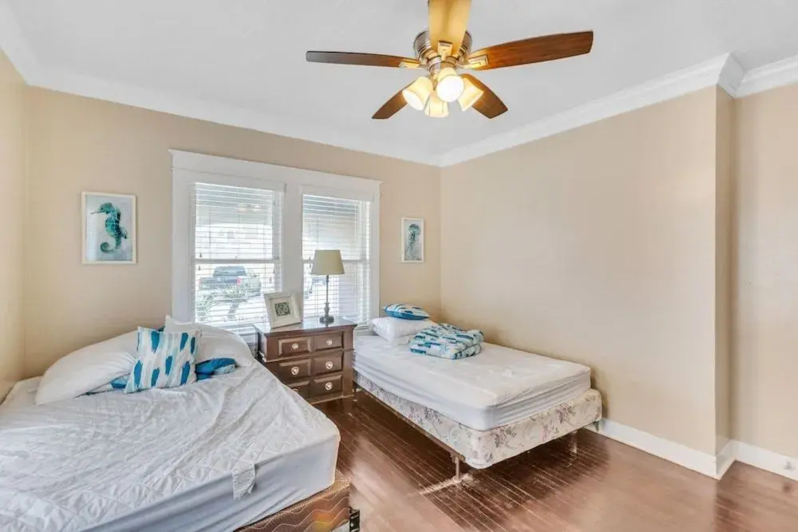 Sand Of Time Cottage 2 Bedroom Cottage By Redawning