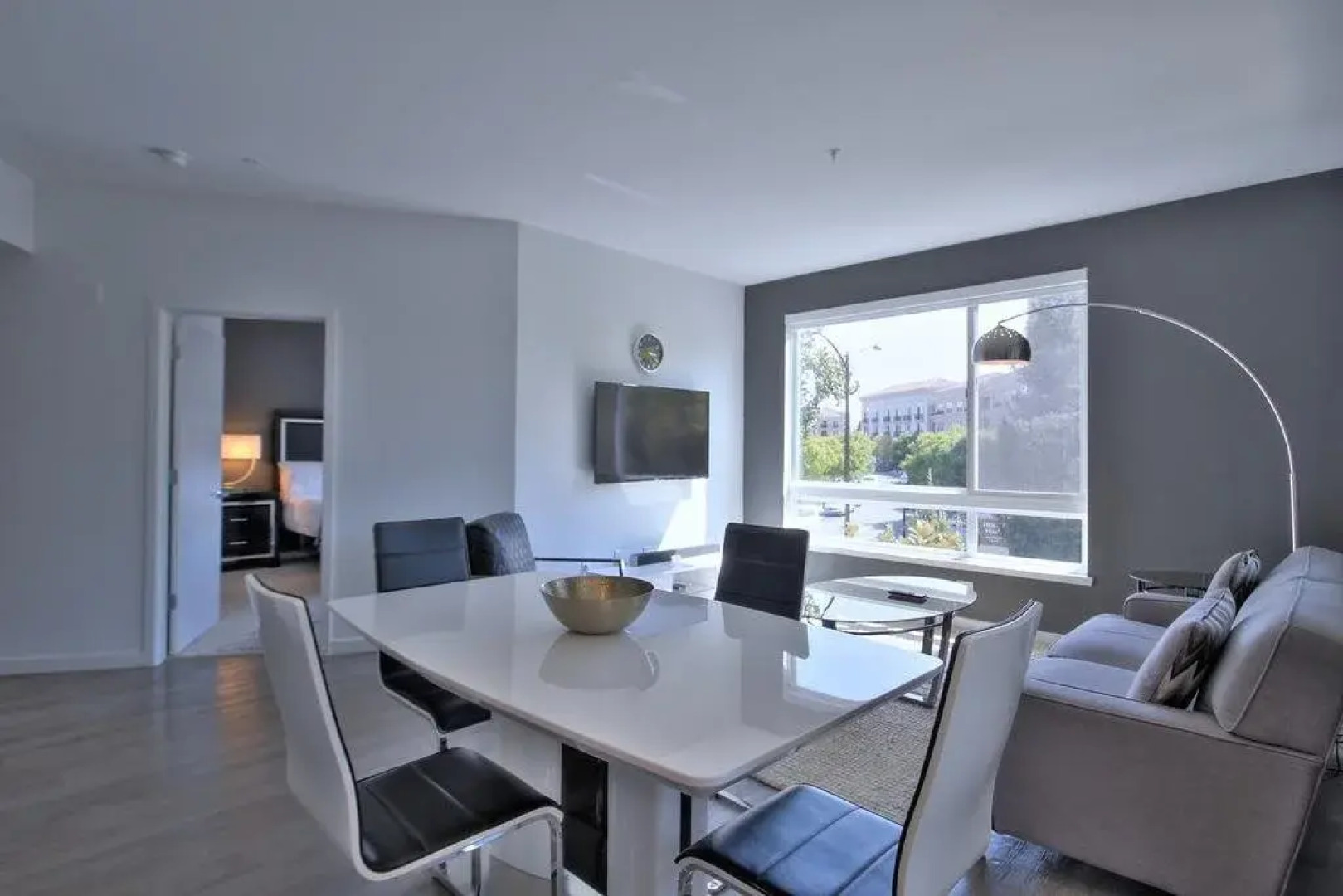 Urban Flat Apartments @ North San Jose