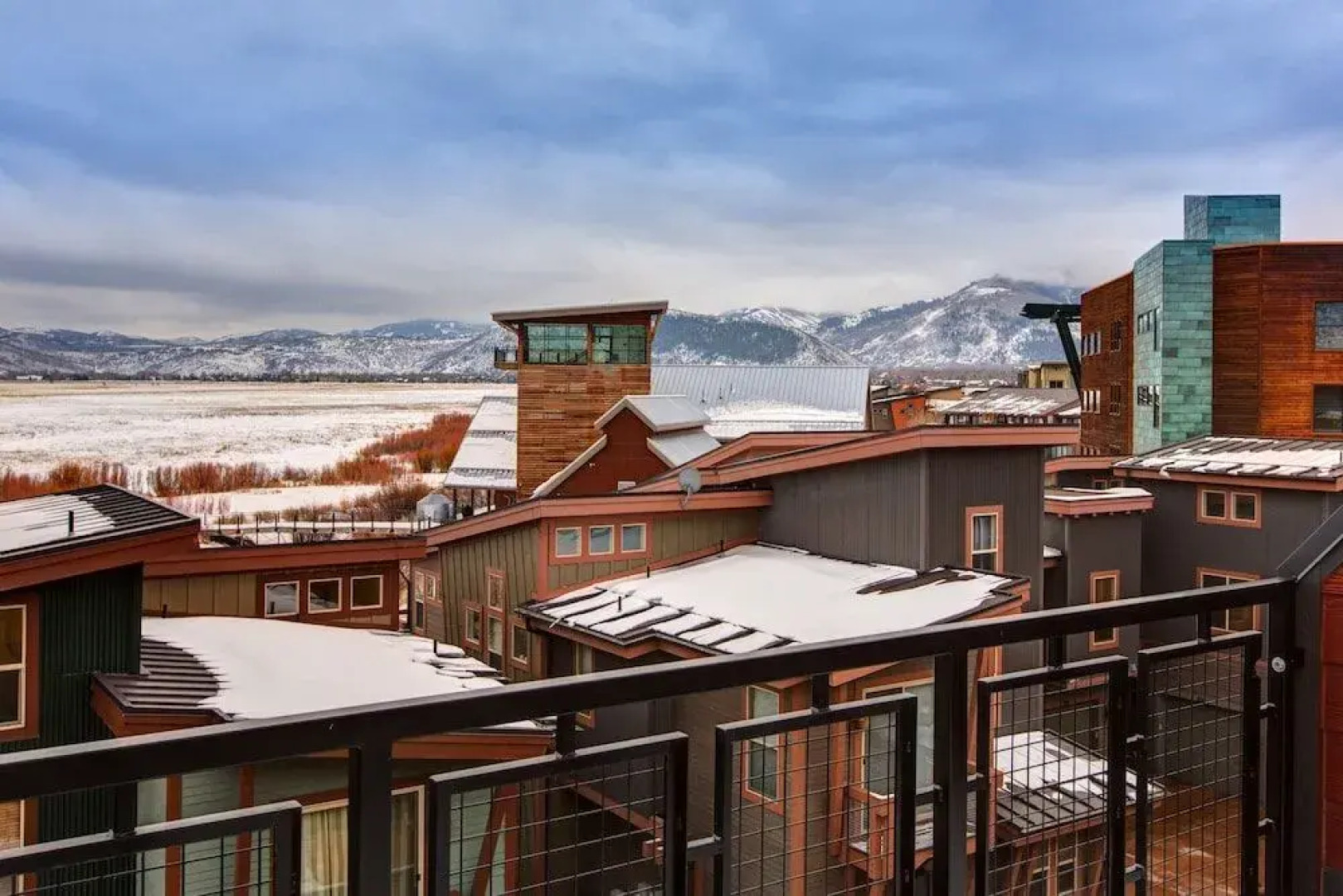 1370 Center Dr Condo by RedAwning