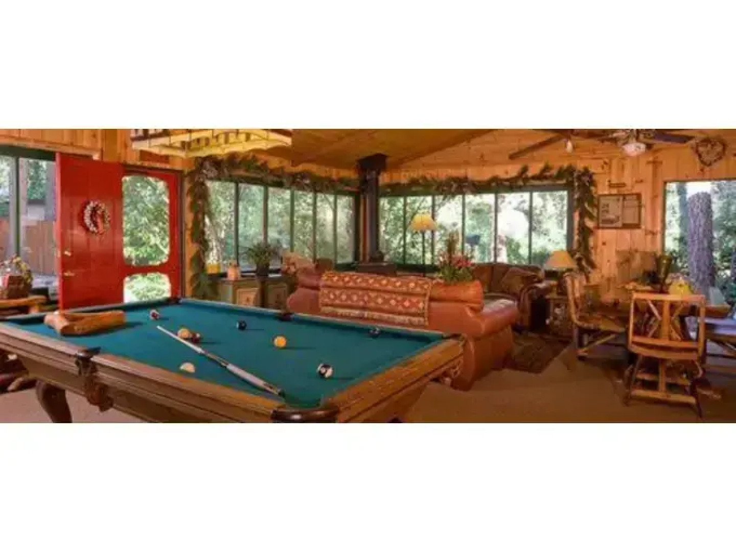 Gold Mountain Manor Bed and Breakfast