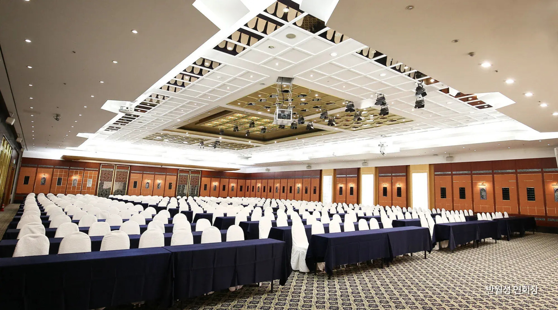 Commodore Hotel Gyeongju