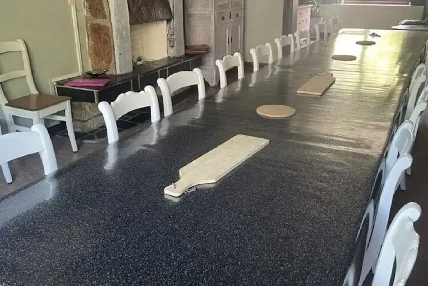 Large Group House with Welness Equipment & Swimming Pool near Malmédy