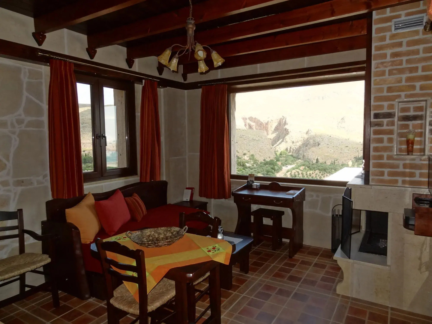 Terra Minoika Boutique Resort