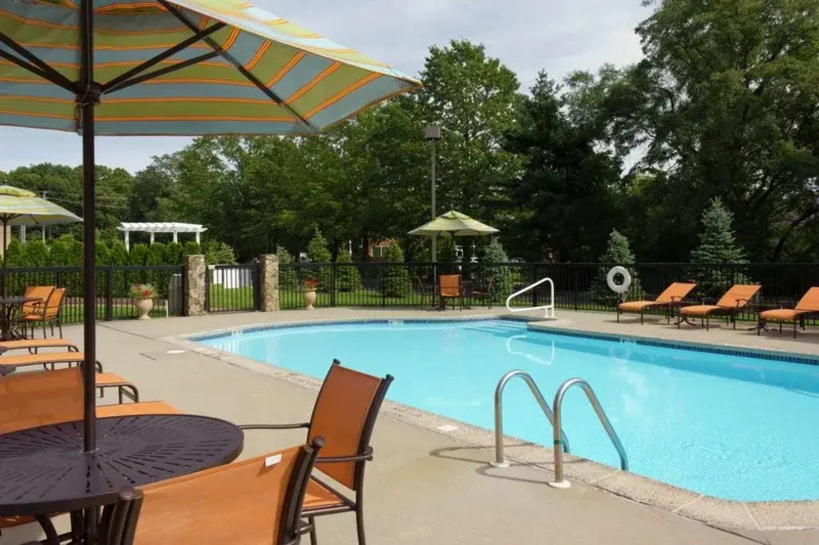 Doubletree Tinton Falls - Eatontown