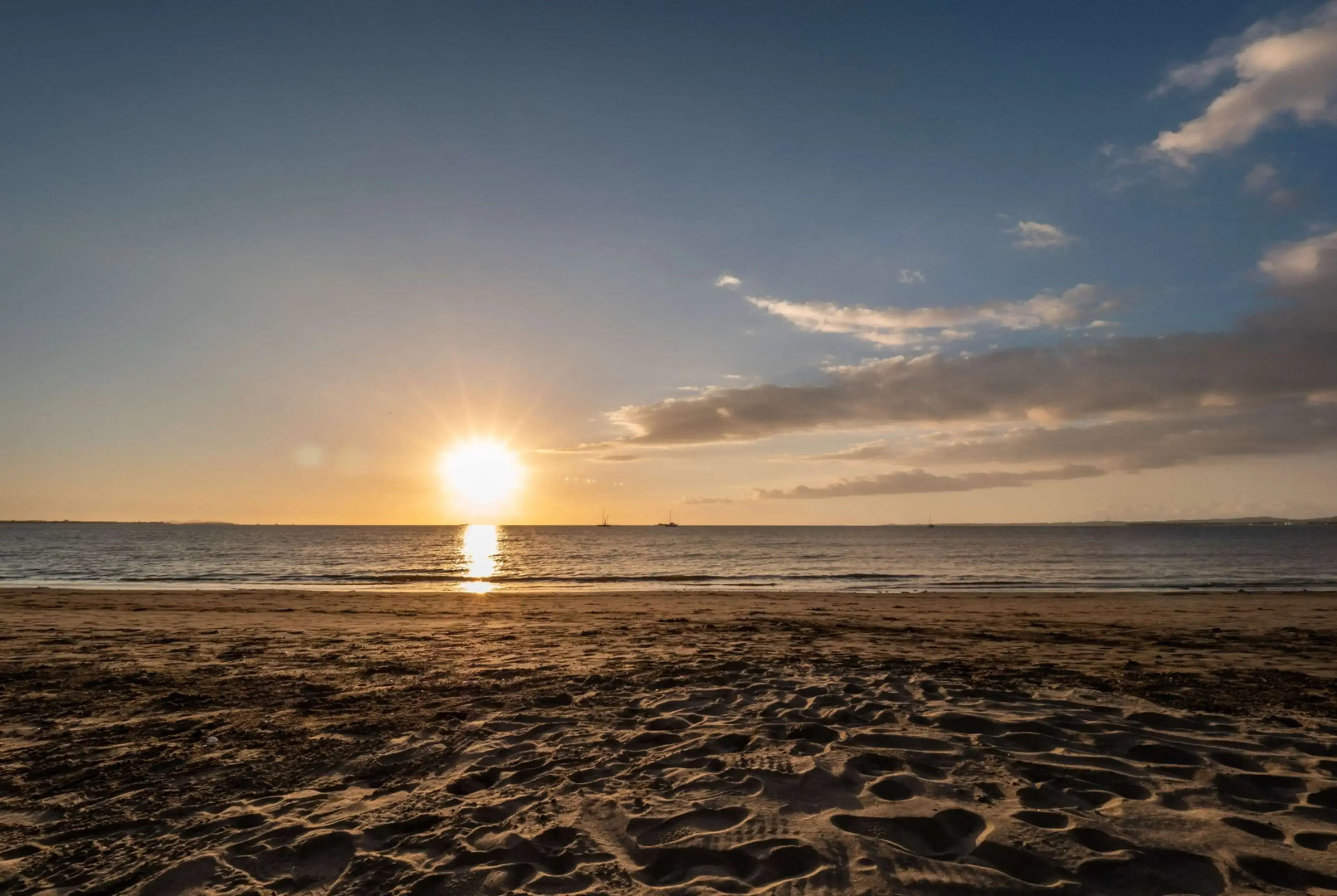 Отель Ramada Suites by Wyndham Wailoaloa Beach Fiji