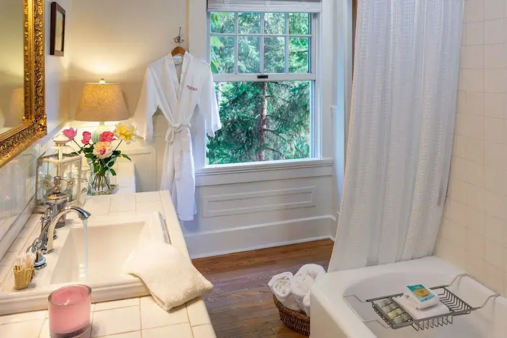 Warm Springs Inn & Winery