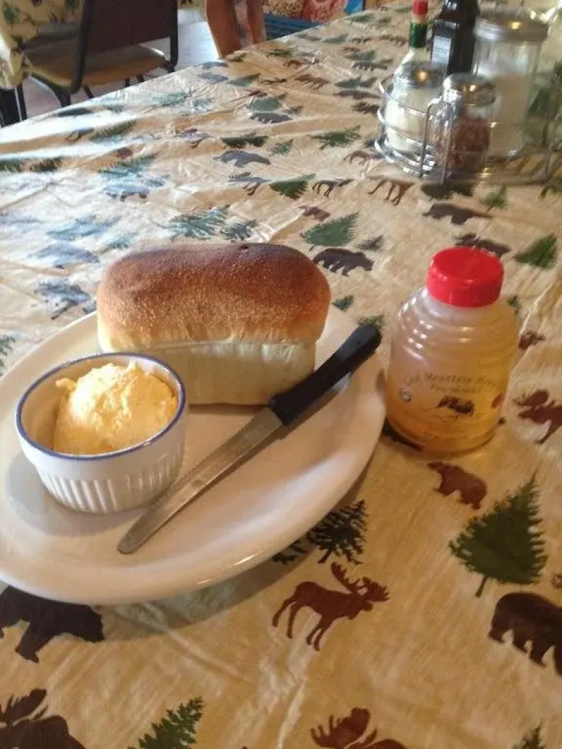 Montanas Duck Lake Lodge