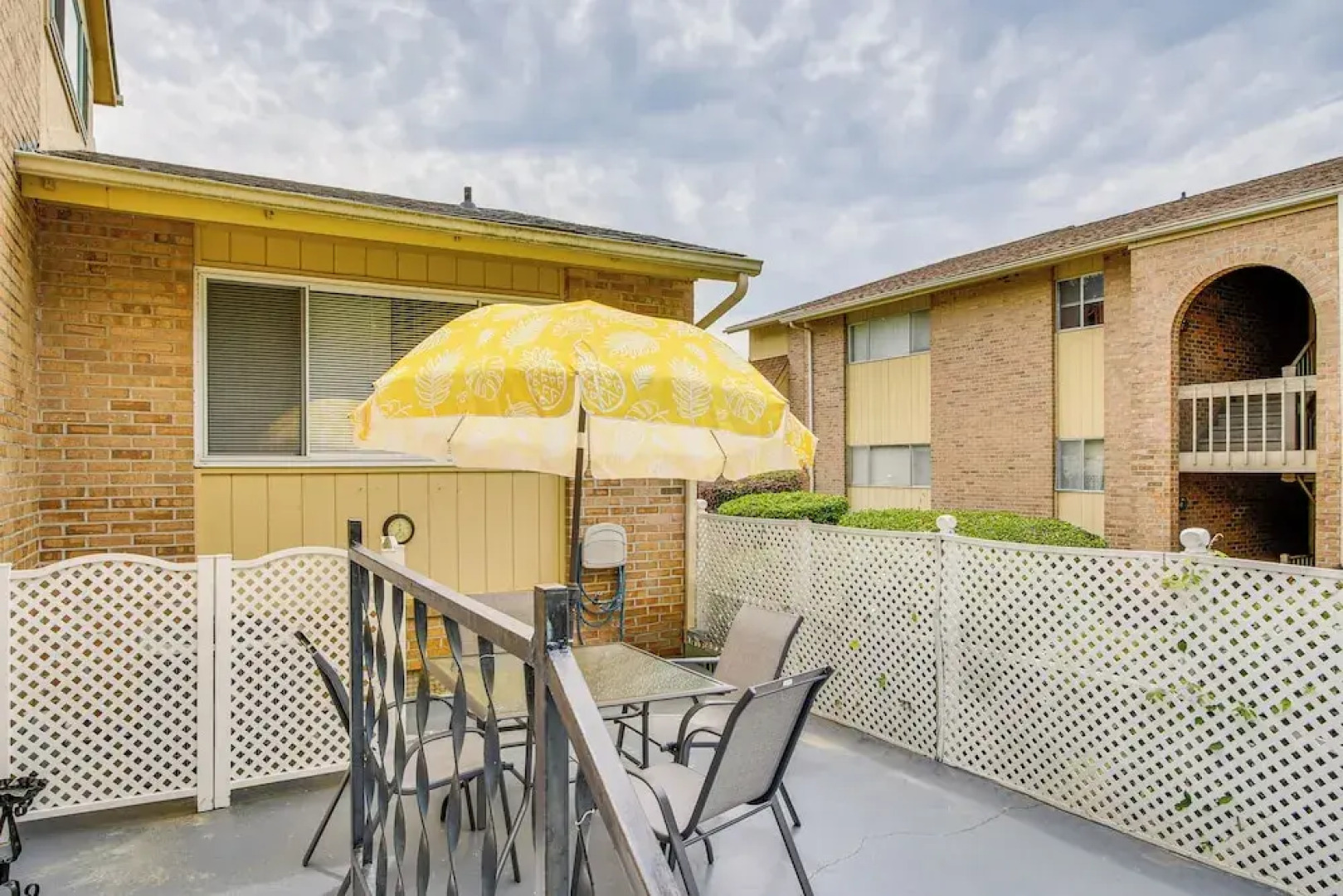 2 Mi to SC State & Claflin: Townhome w/ Patio!