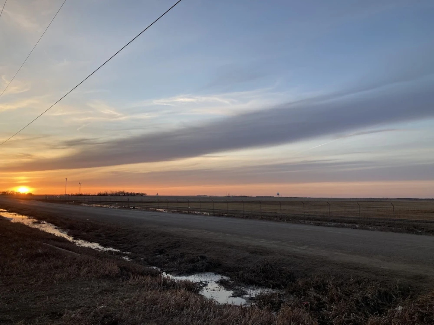 Meridian Inn & Suites Regina Airport