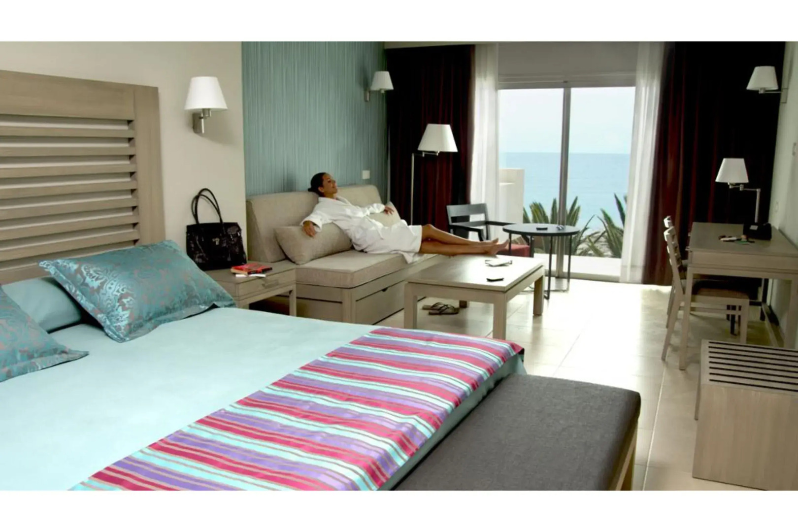 Hotel HD Beach Resort & SPA