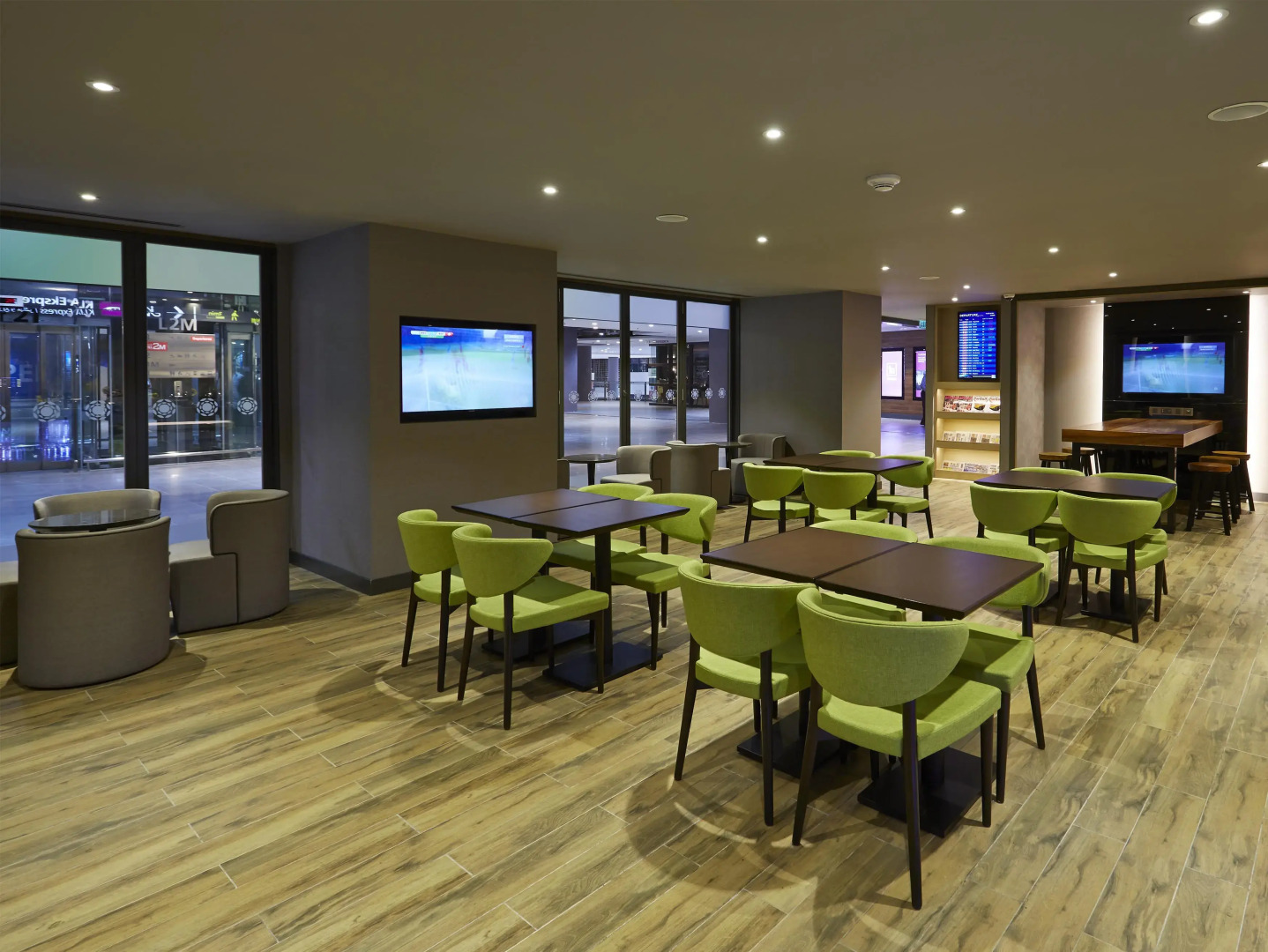 Private Resting Suite, Plaza Premium Lounge - Gateway@klia2