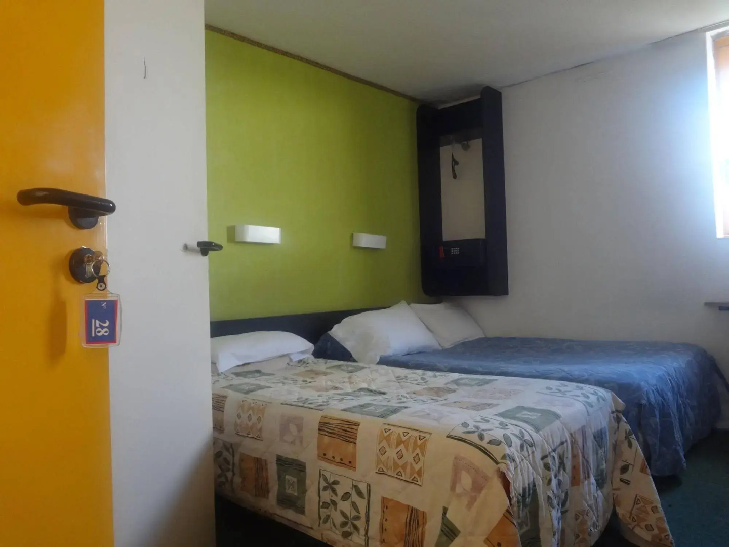 Rev'Hotel Coignières