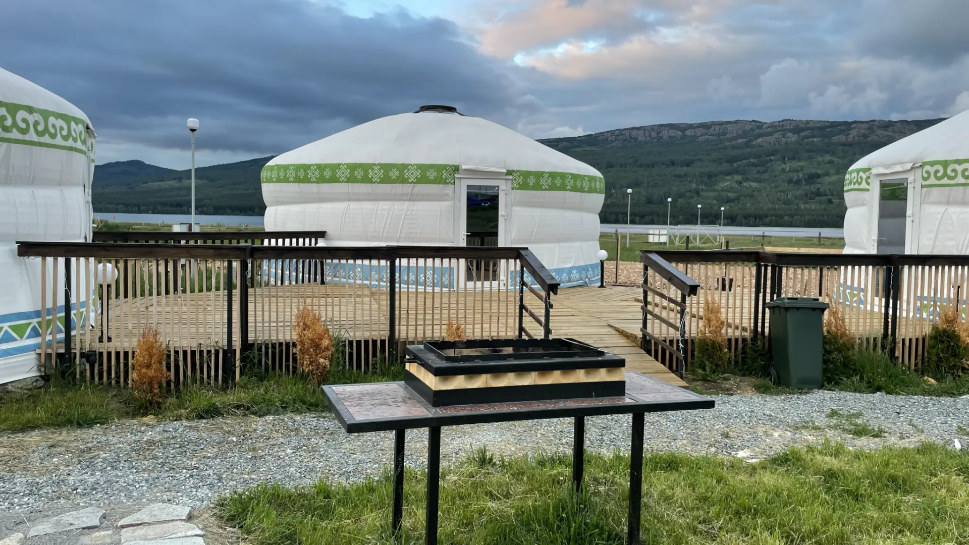 Юмарт озеро Талкас База семейного отдыха