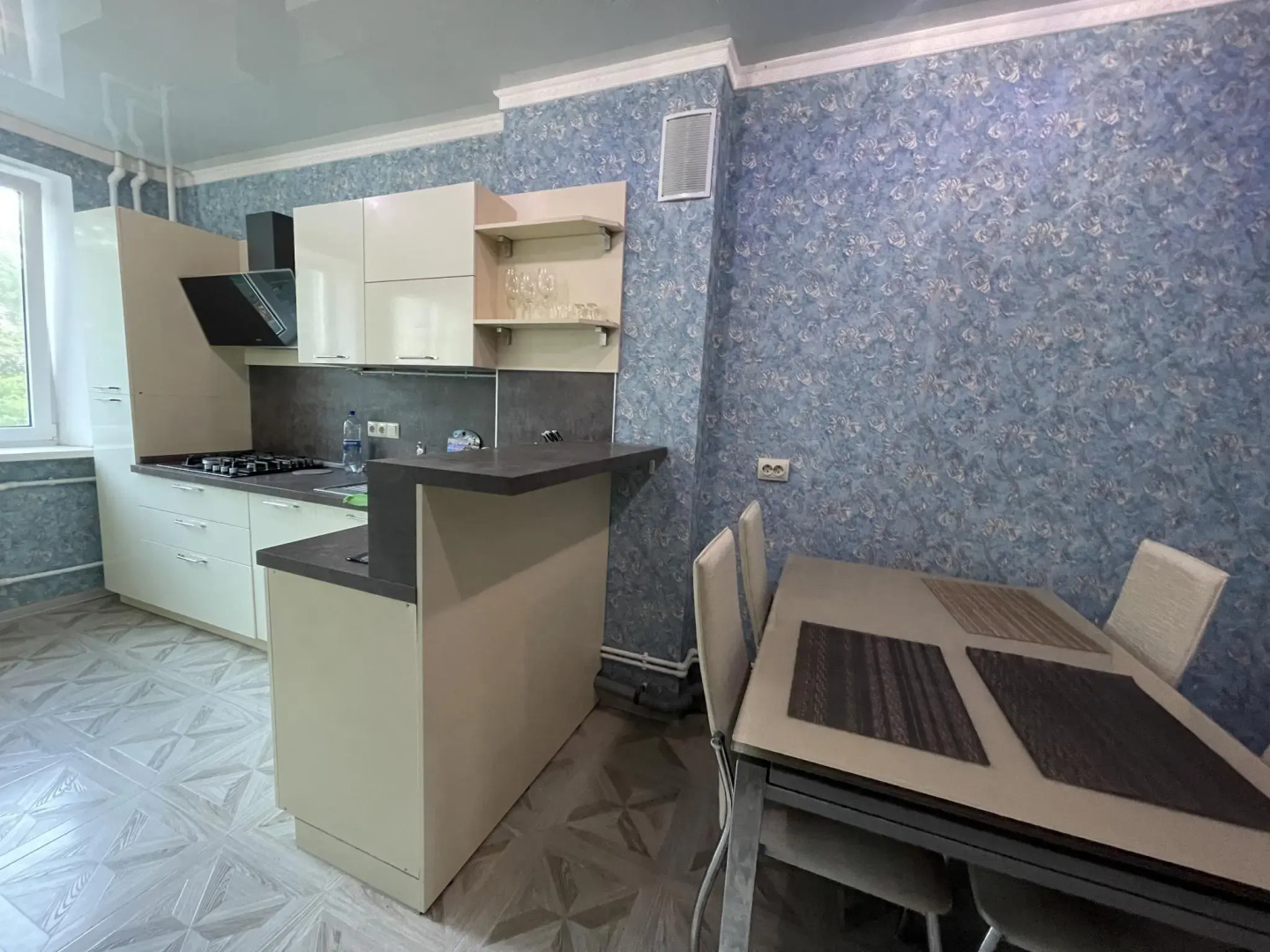 Апартаменты на улице Маршала Жукова