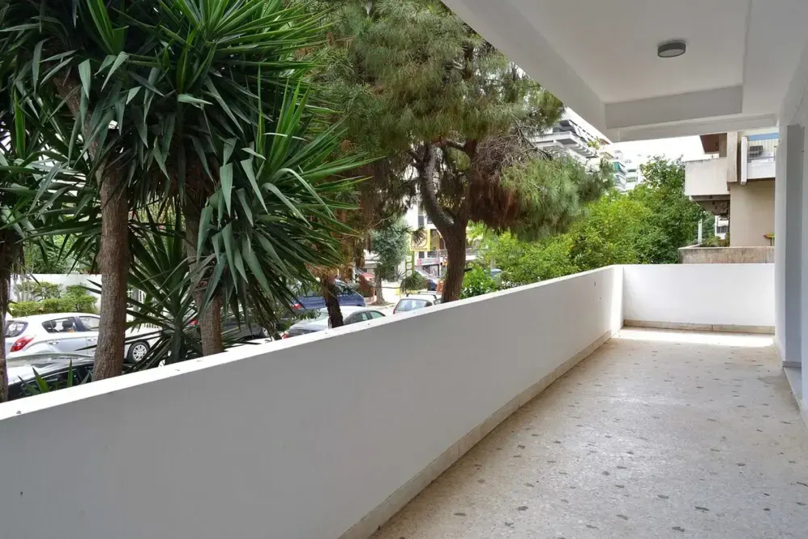 "Rolls Royce" elegant flat in P.Faliro district