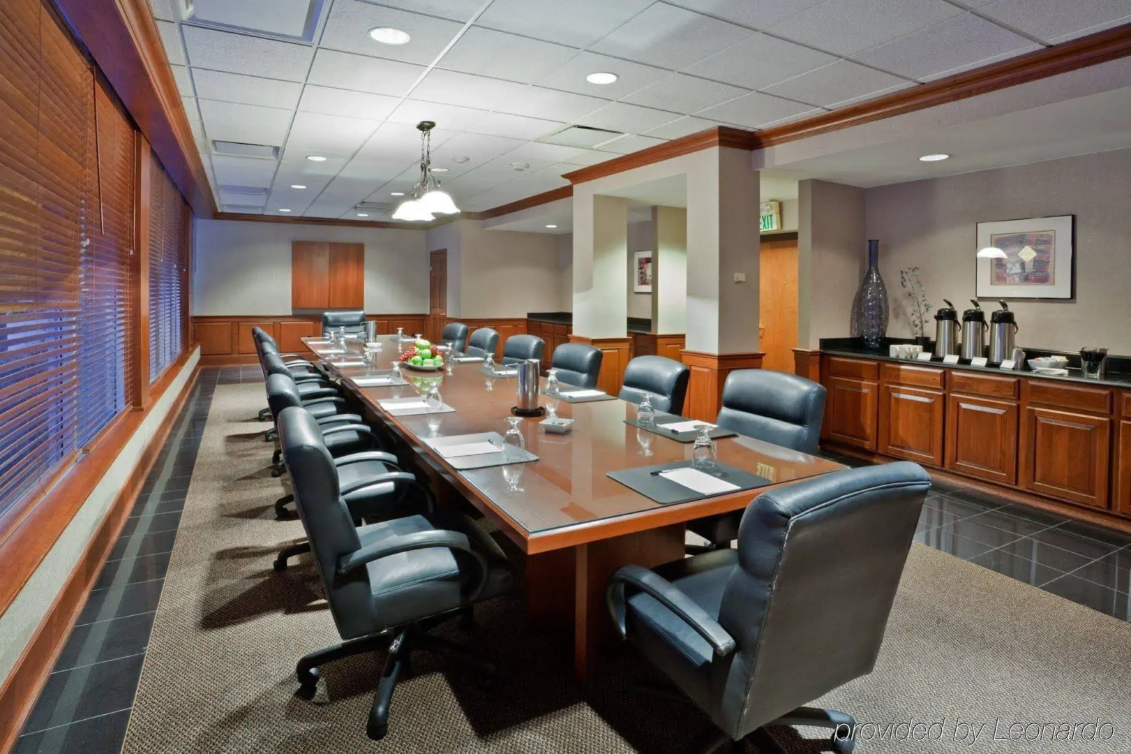 Radisson Hotel at Star Plaza