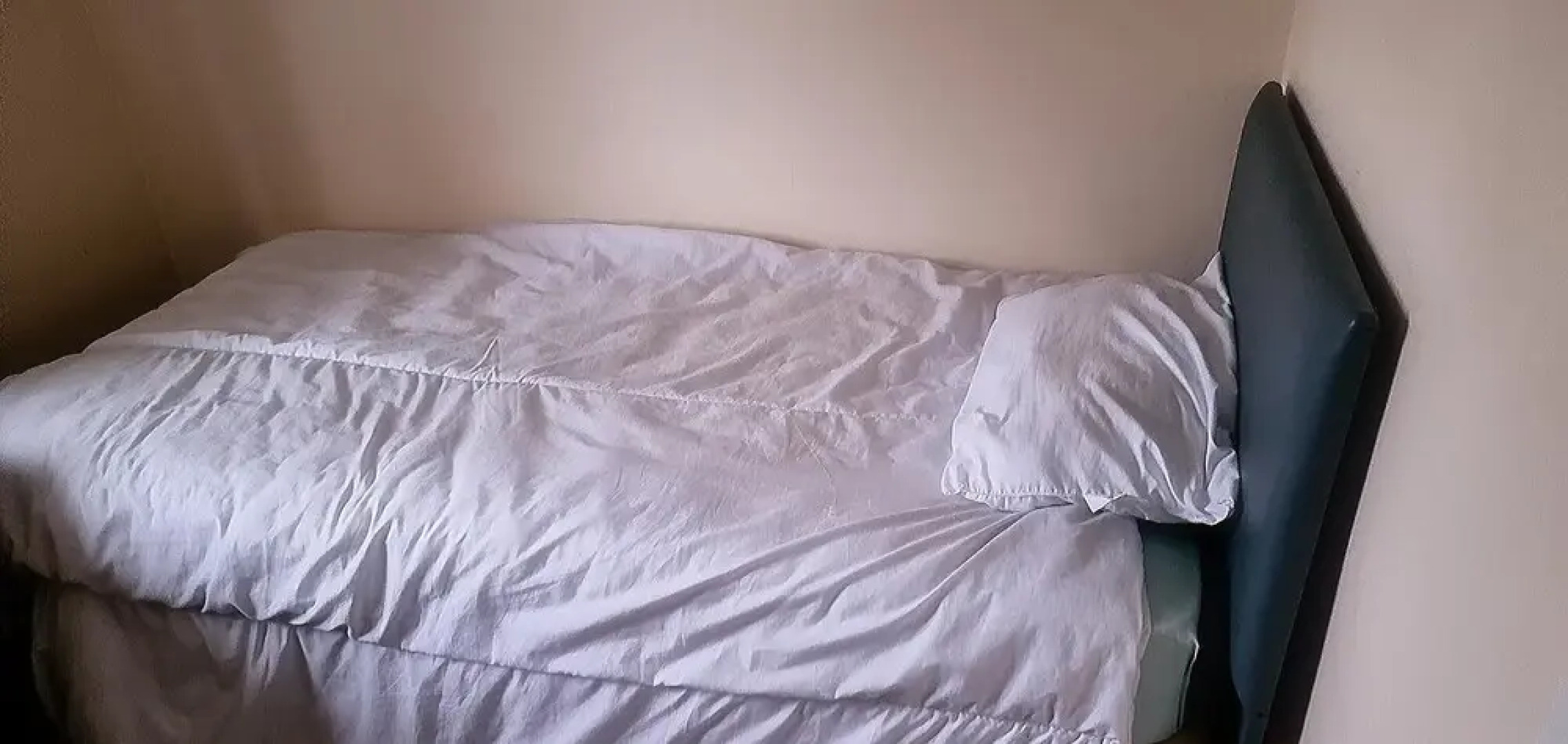 Captivating 3-bed in Wednesbury, Free Parking