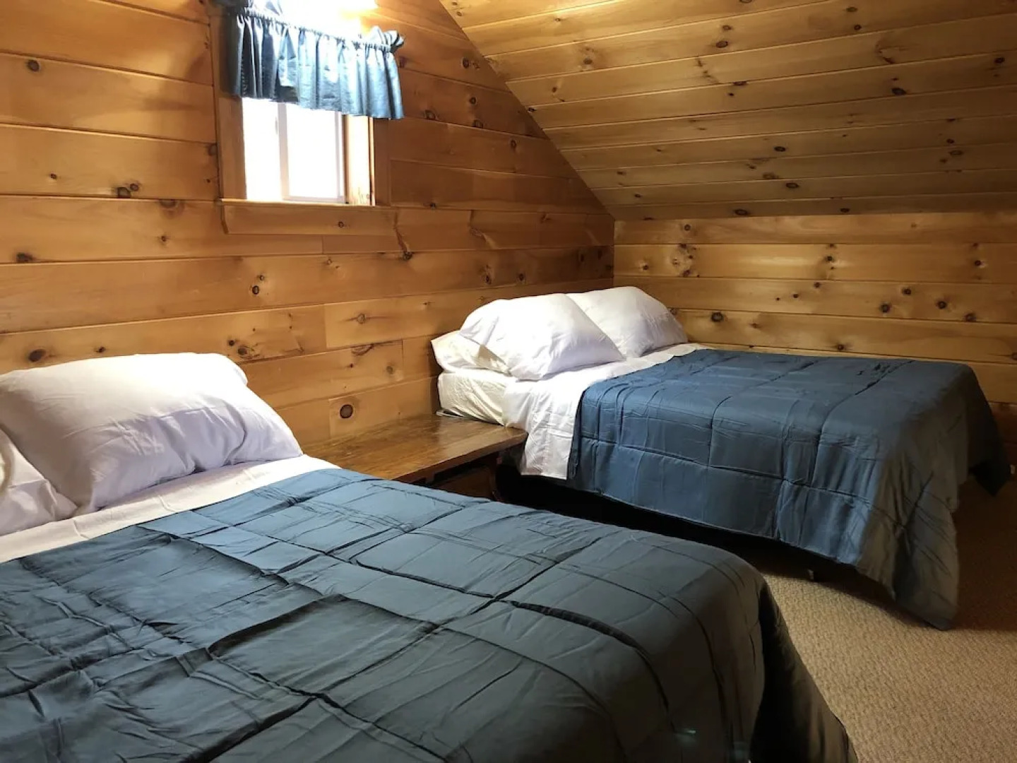 Kennebec Riverside Cabins