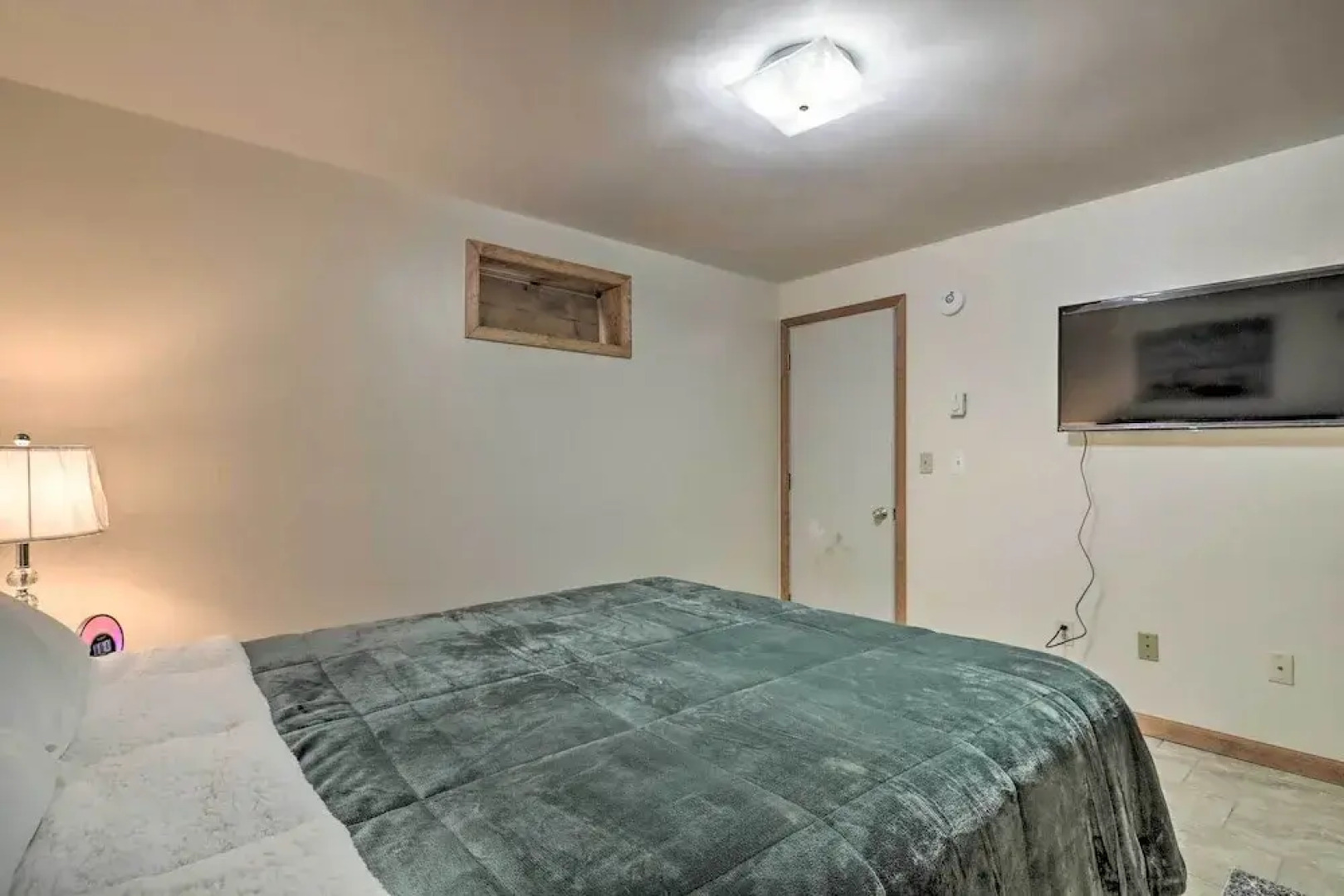 Home w/ Hot Tub, Fire Pit, Koi Pond: Walk to Lake!