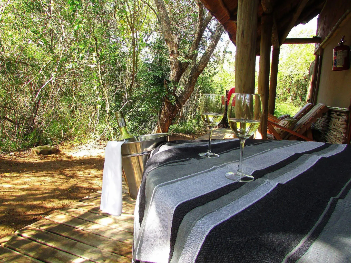 Royal Thonga Safari Lodge