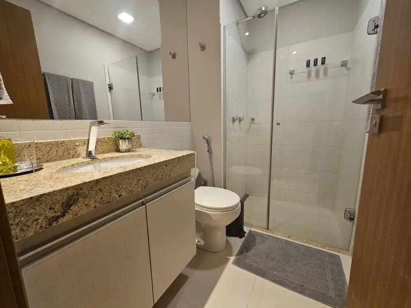 Hotel Flat Afonso Pena by FGibran