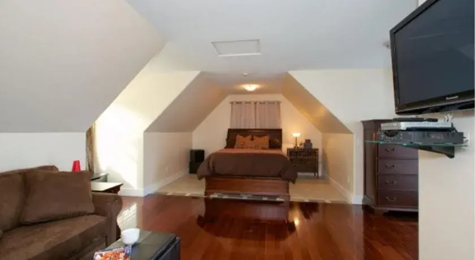 Lake Okanagan Bed and Breakfast