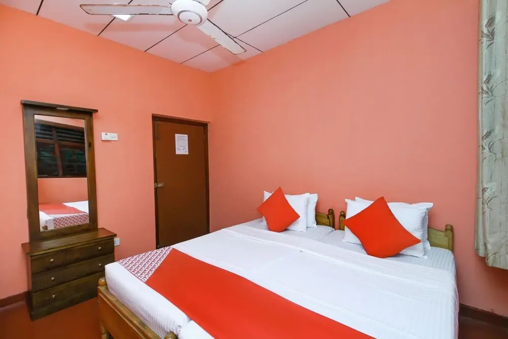 OYO 397 Sea Beach Inn