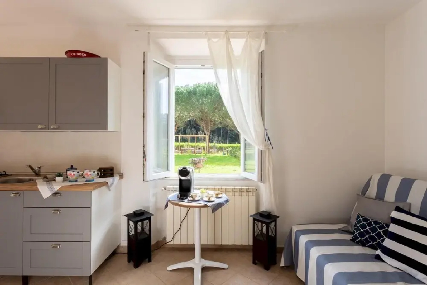 Garden Sea House in Quercianella