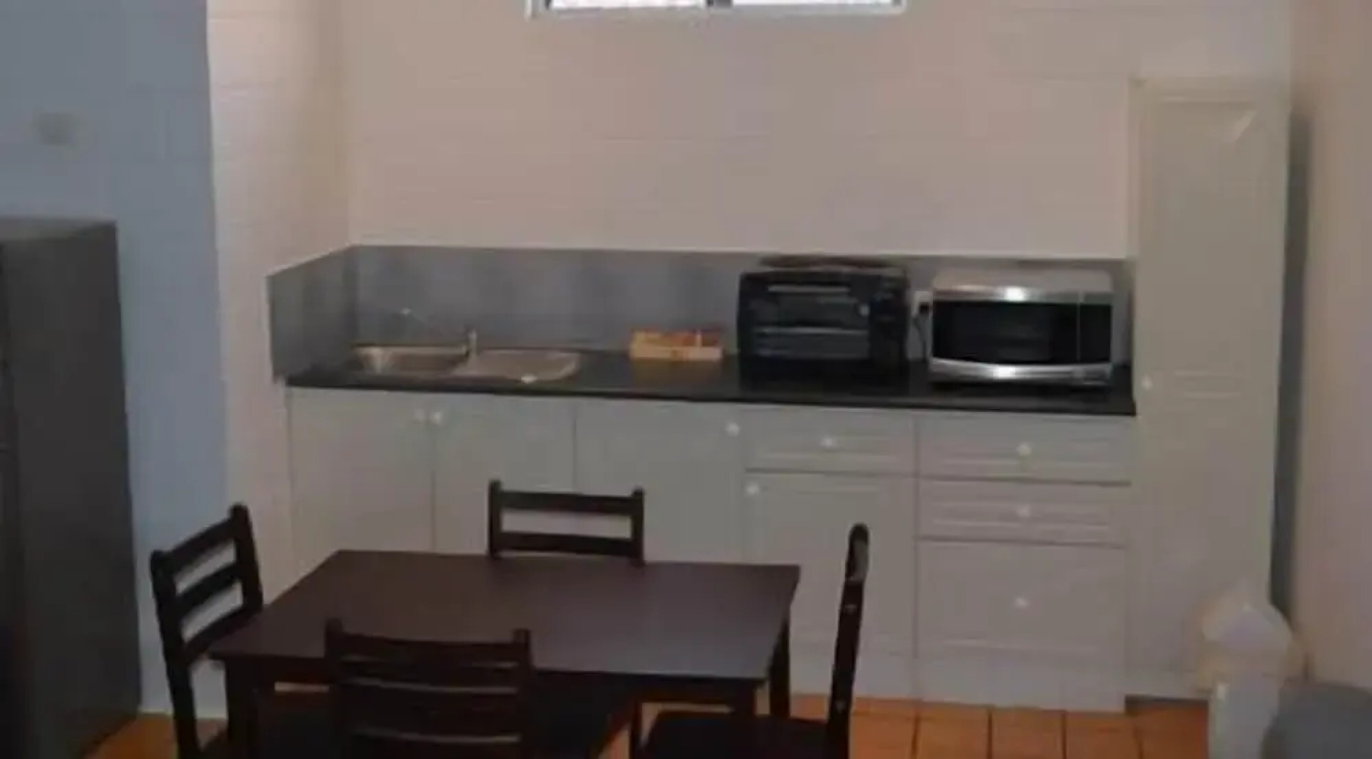 Penguin Seaside Motel