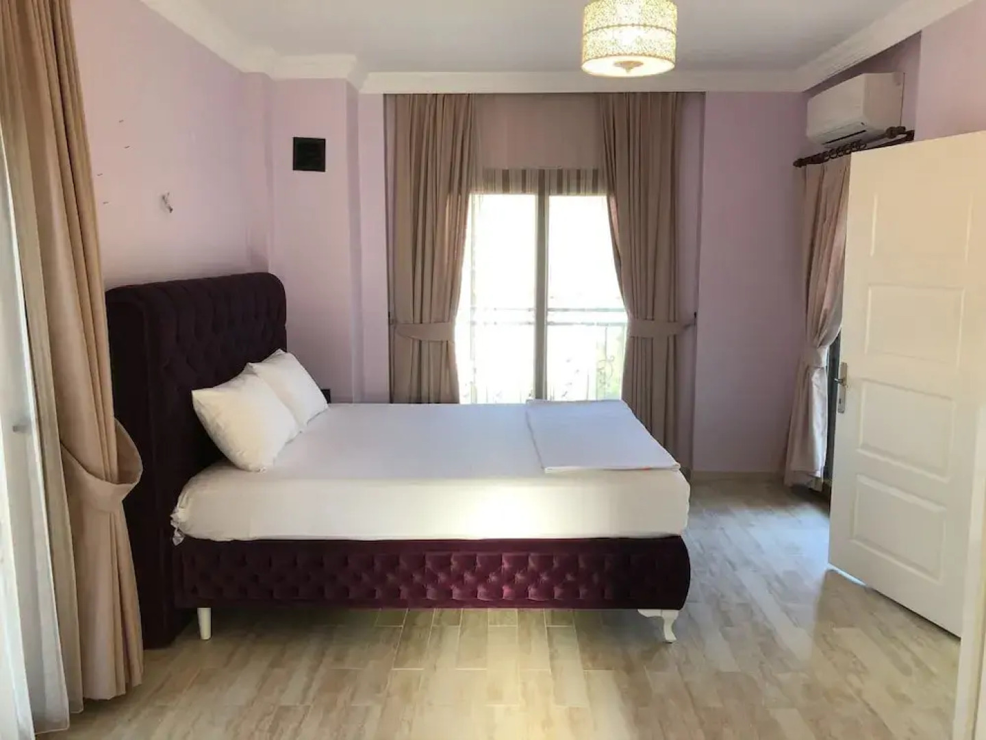 Villa Sunrise by Villamnet