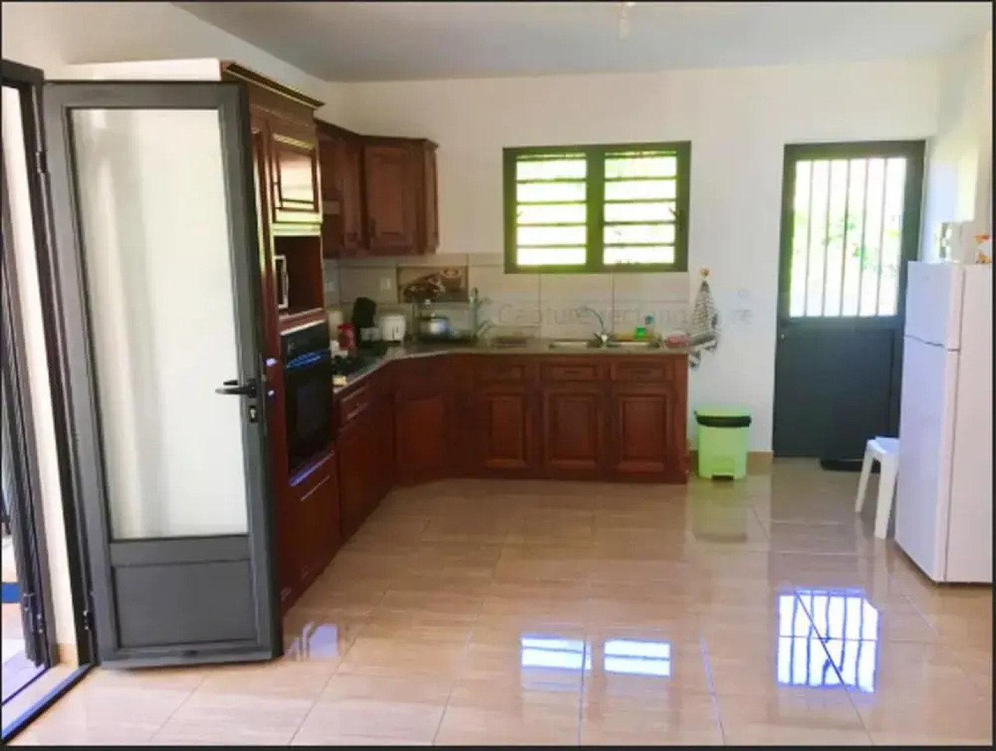 House with 2 Bedrooms in Sainte Rose, with Wonderful Sea View, Furnished Garden And Wifi - 2 Km From the Beach