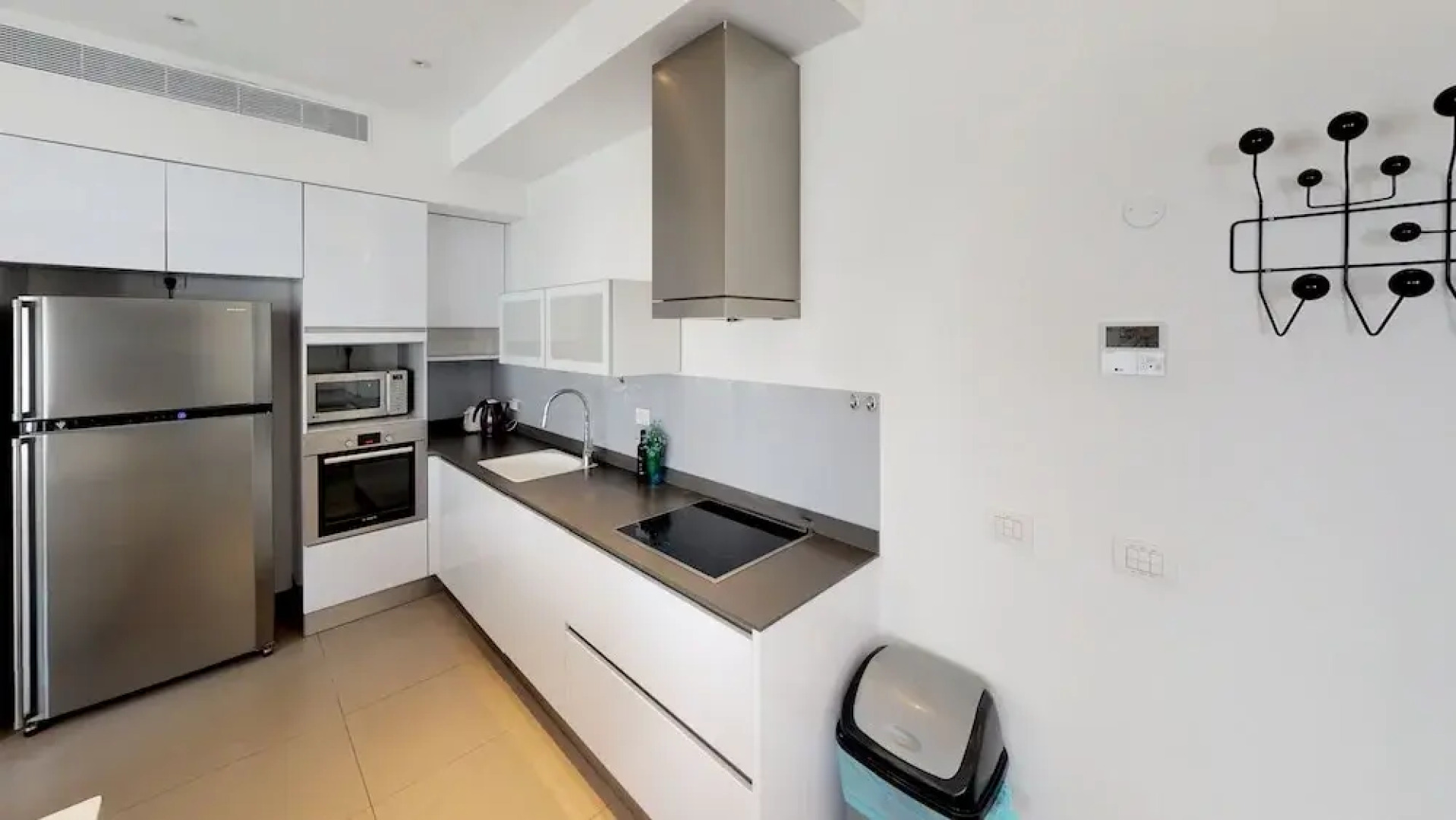 Sea N' Rent - Hayarkon 96