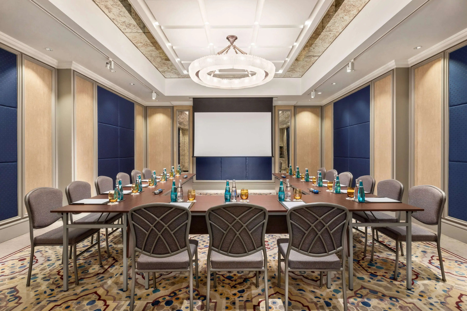 Shangri-La Bosphorus, Istanbul