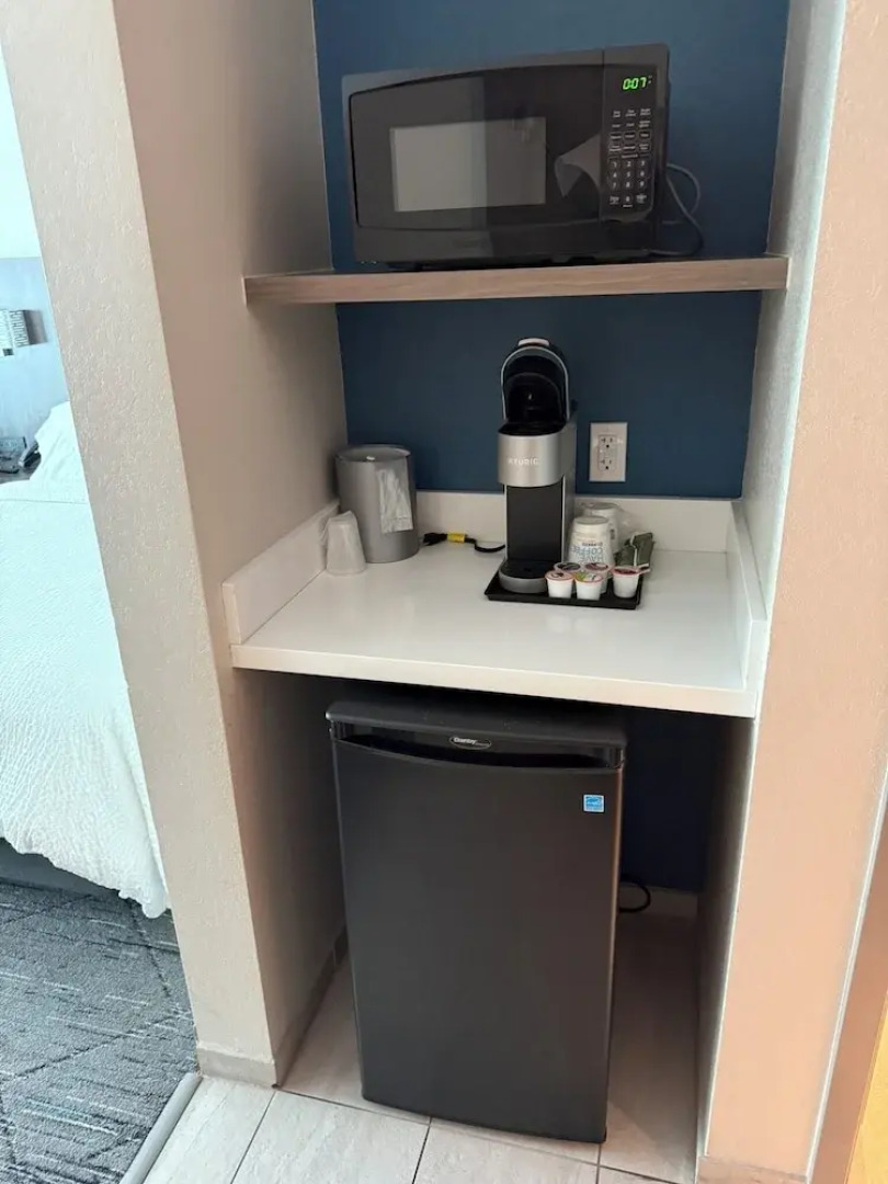 Holiday Inn Express & Suites Henderson South - Boulder City by IHG