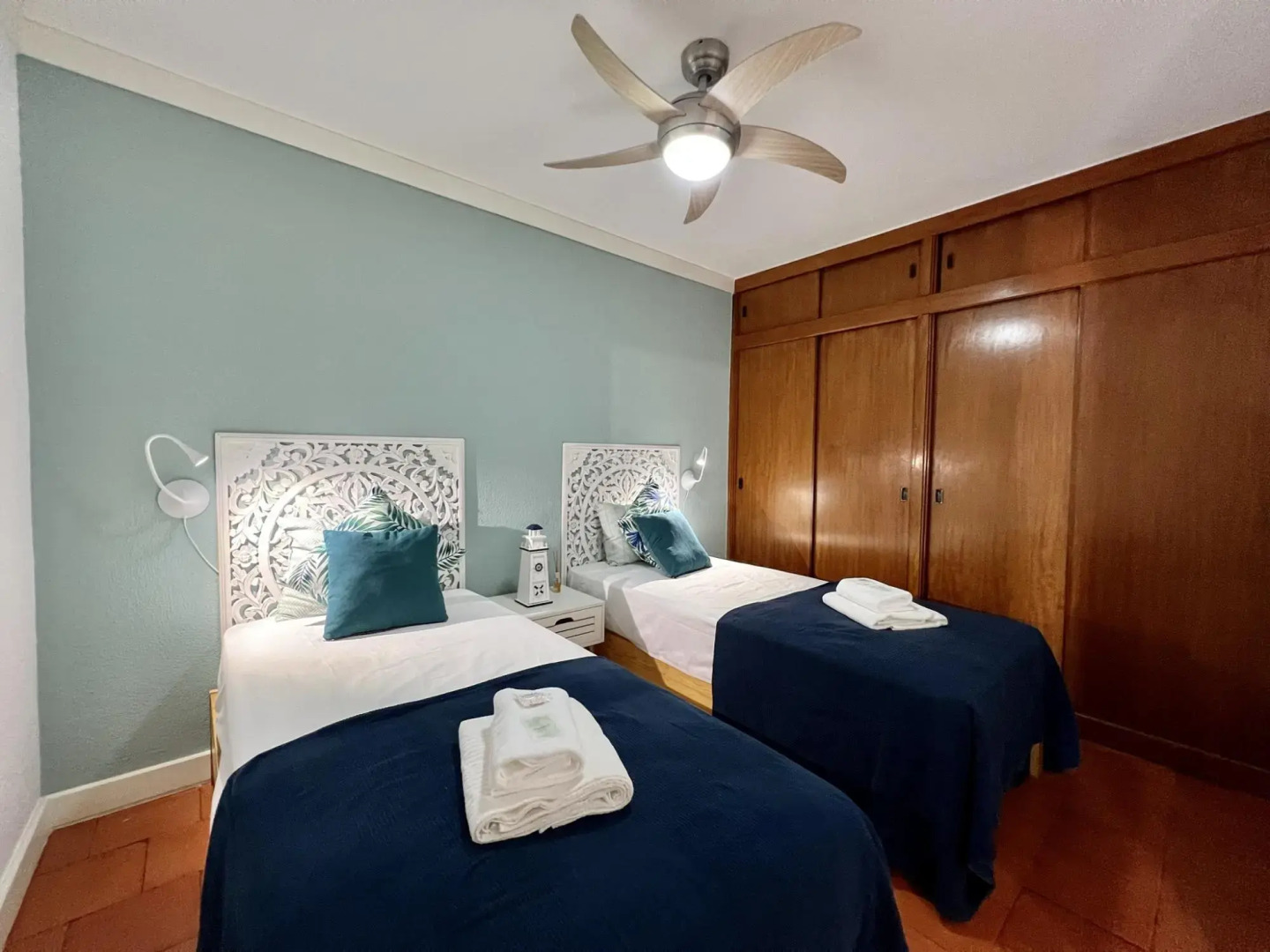 ARMAÇÃO DE PÊRA BRIGHTNESS 2 WITH POOL by HOMING