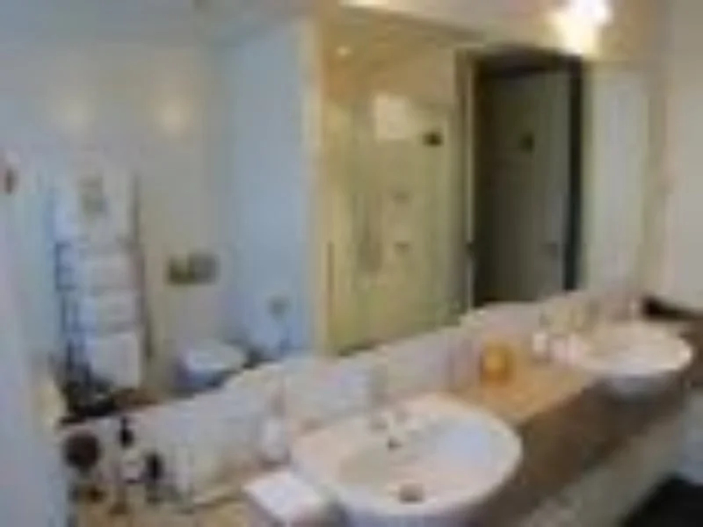 Ascot Parnell Botique Bed and Breakfast