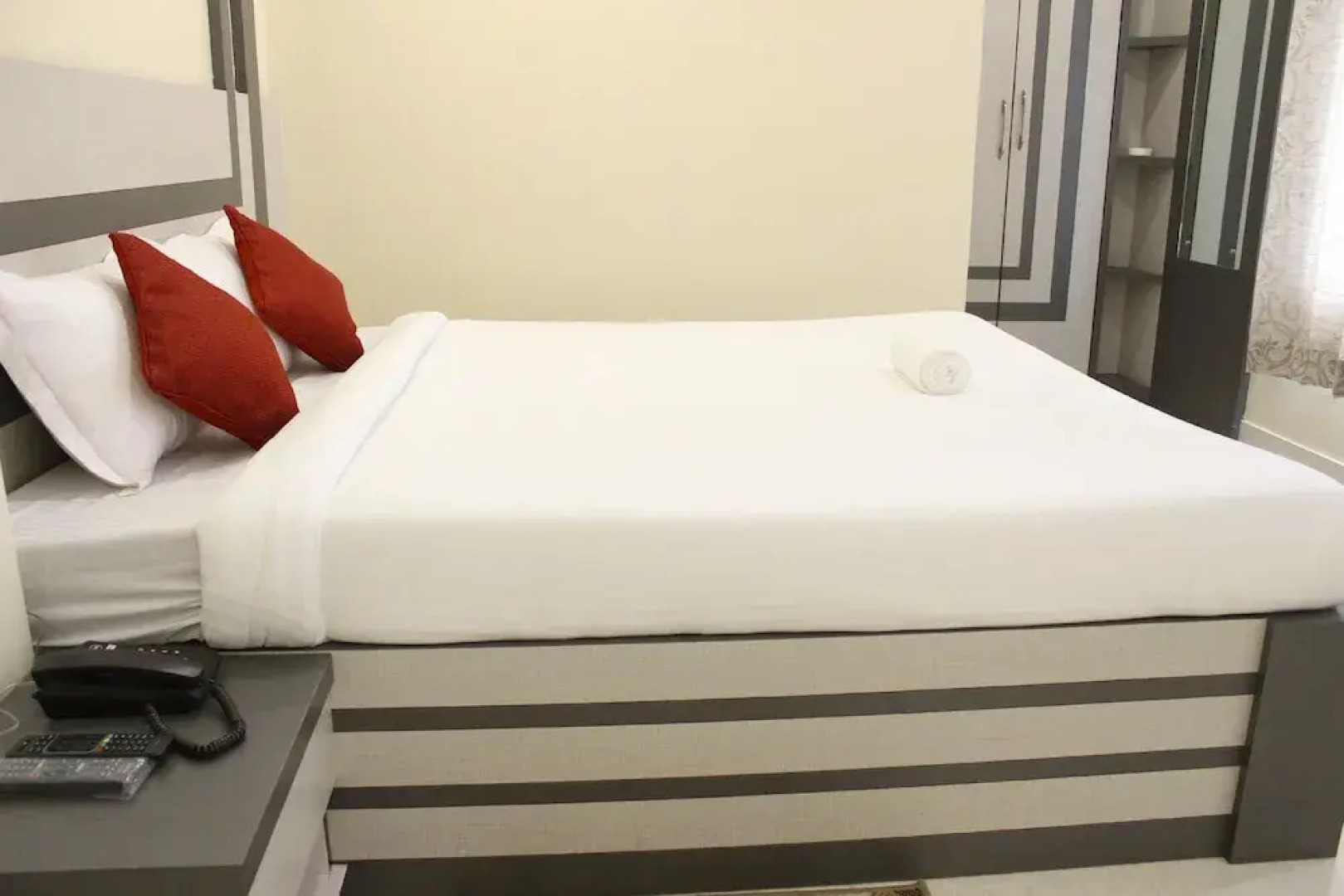 Pumpkin Island Park Residency