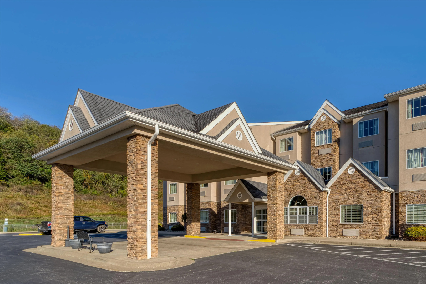 SureStay Plus Hotel by Best Western Buckhannon