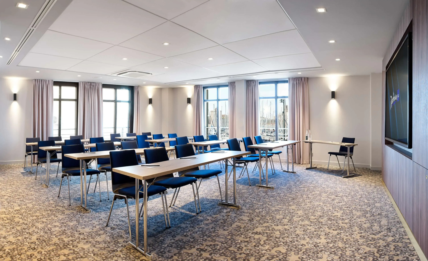 Radisson Blu Hotel, Marseille Vieux Port