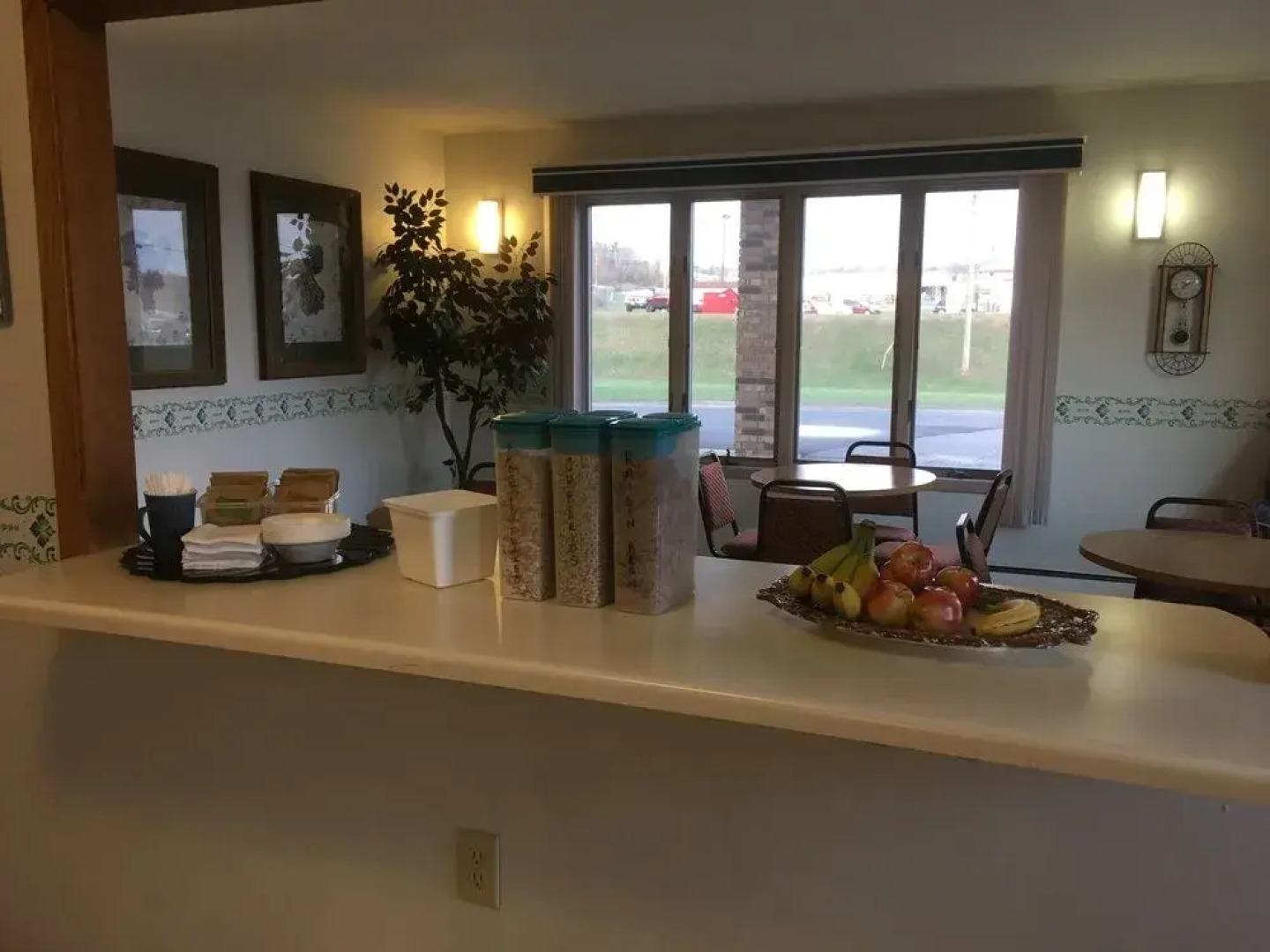 Value Host Motor Inn