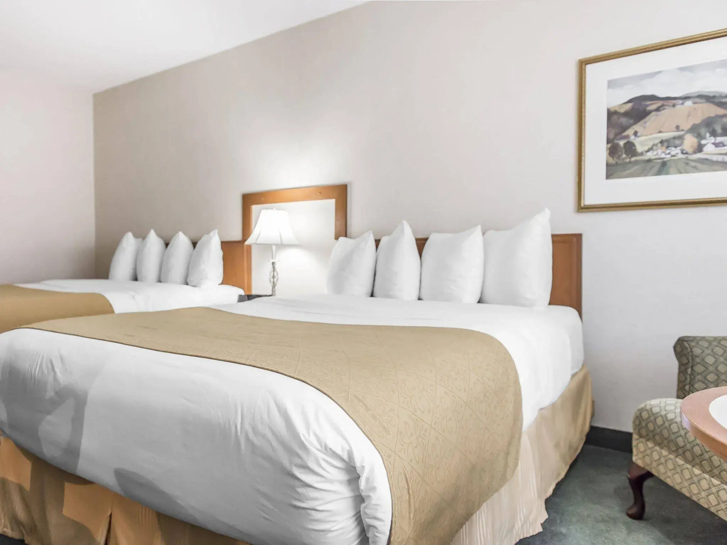 Quality Inn & Suites Gatineau