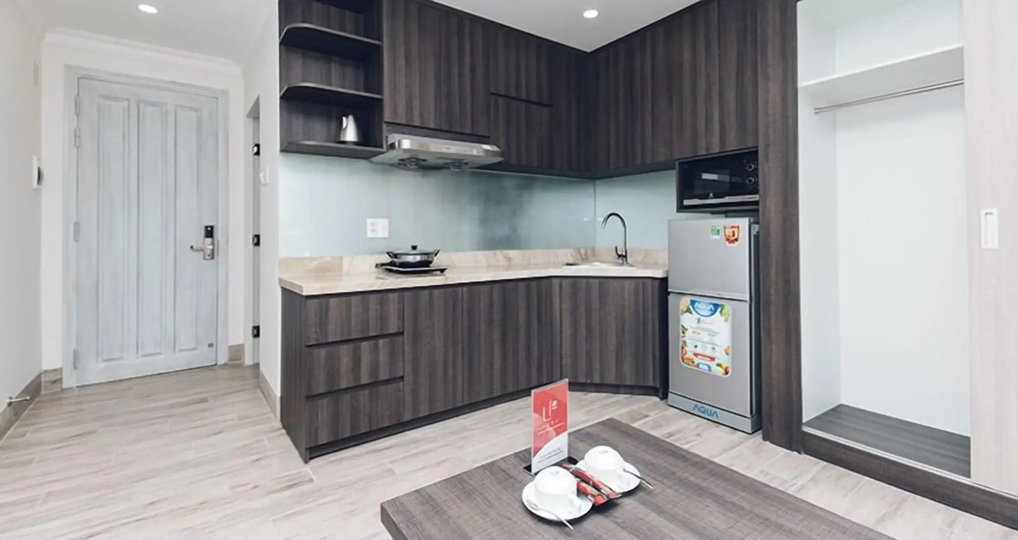 Seven Seas Hotel and Apartment