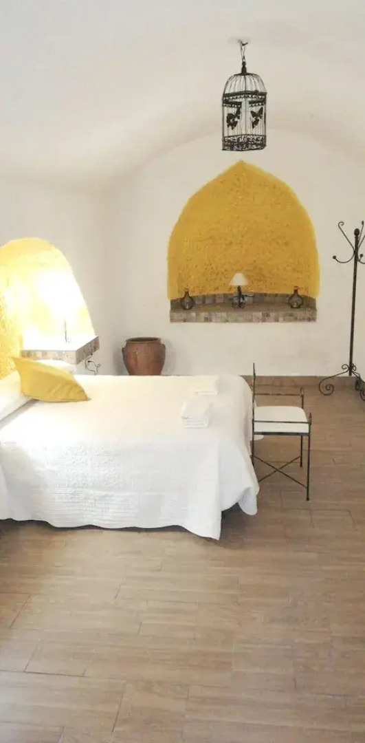 House With 4 Bedrooms in Guadix, With Wonderful Mountain View, Enclosed Garden and Wifi Near the Slopes