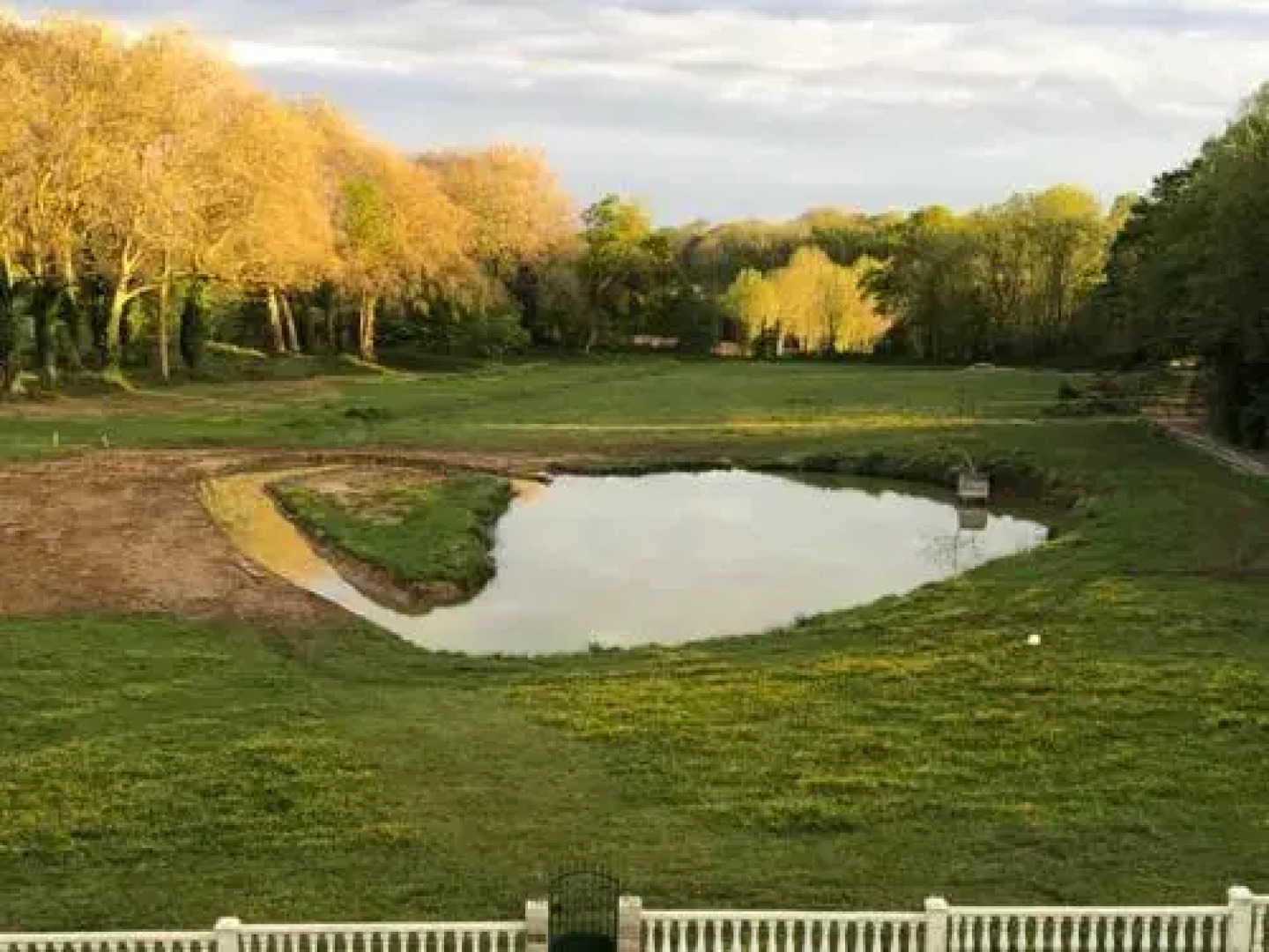 Château De Monhoudou