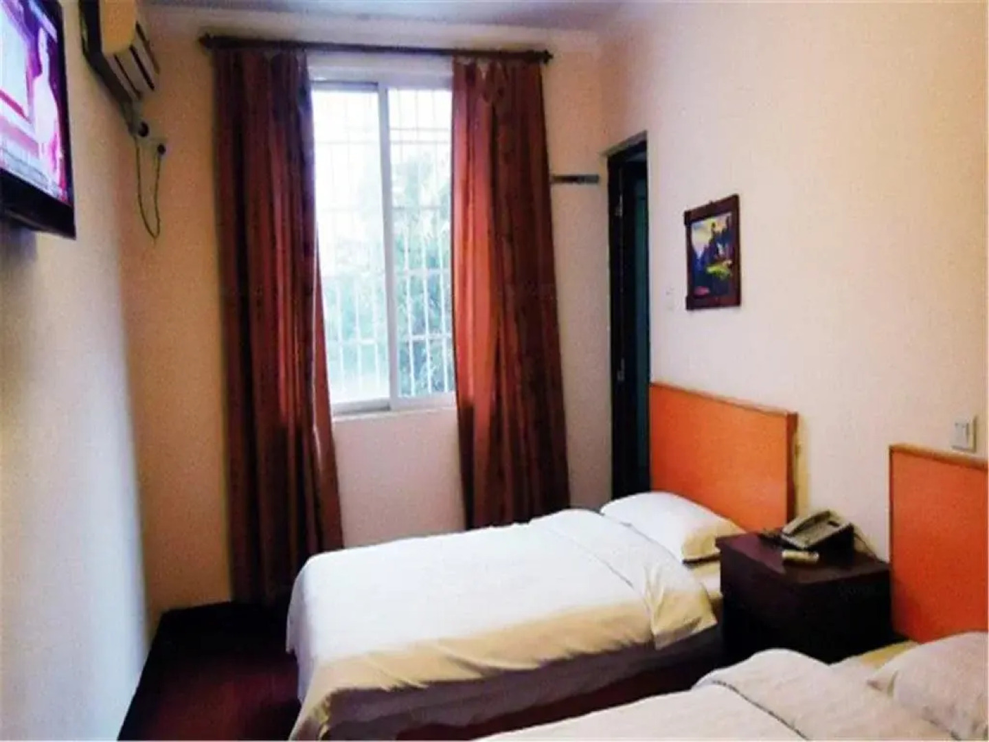 Panzhihua Hongyun Inn Xiangyang Store