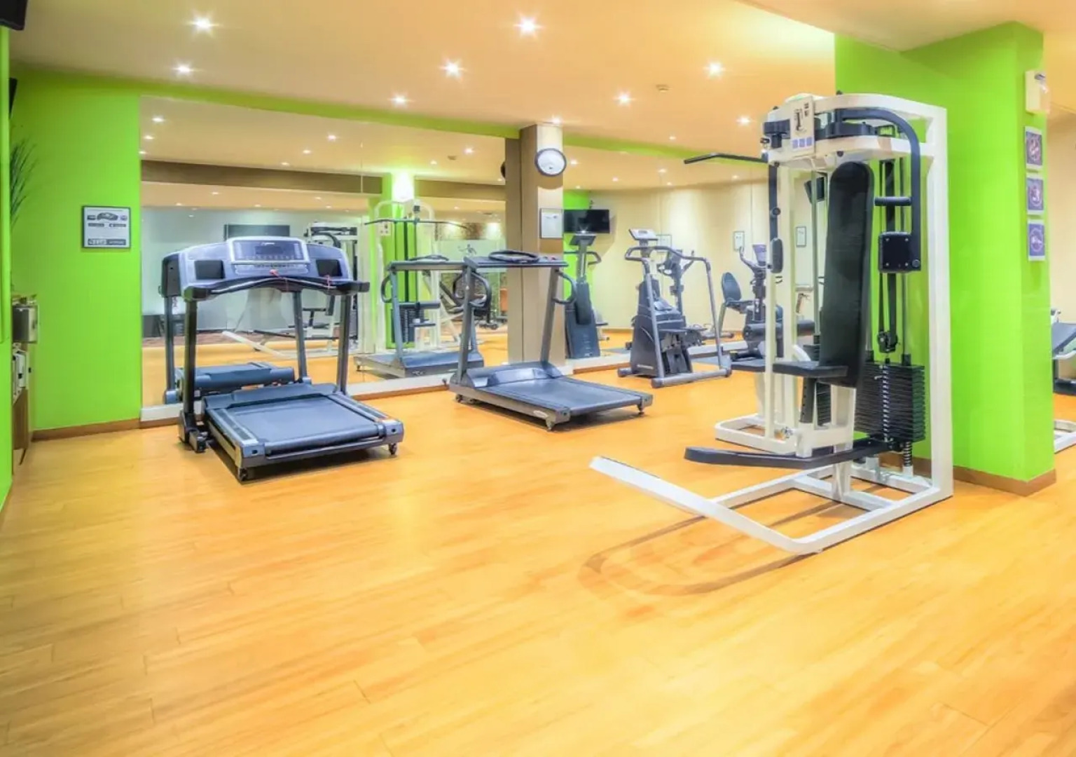 B&B HOTEL Mons Centre