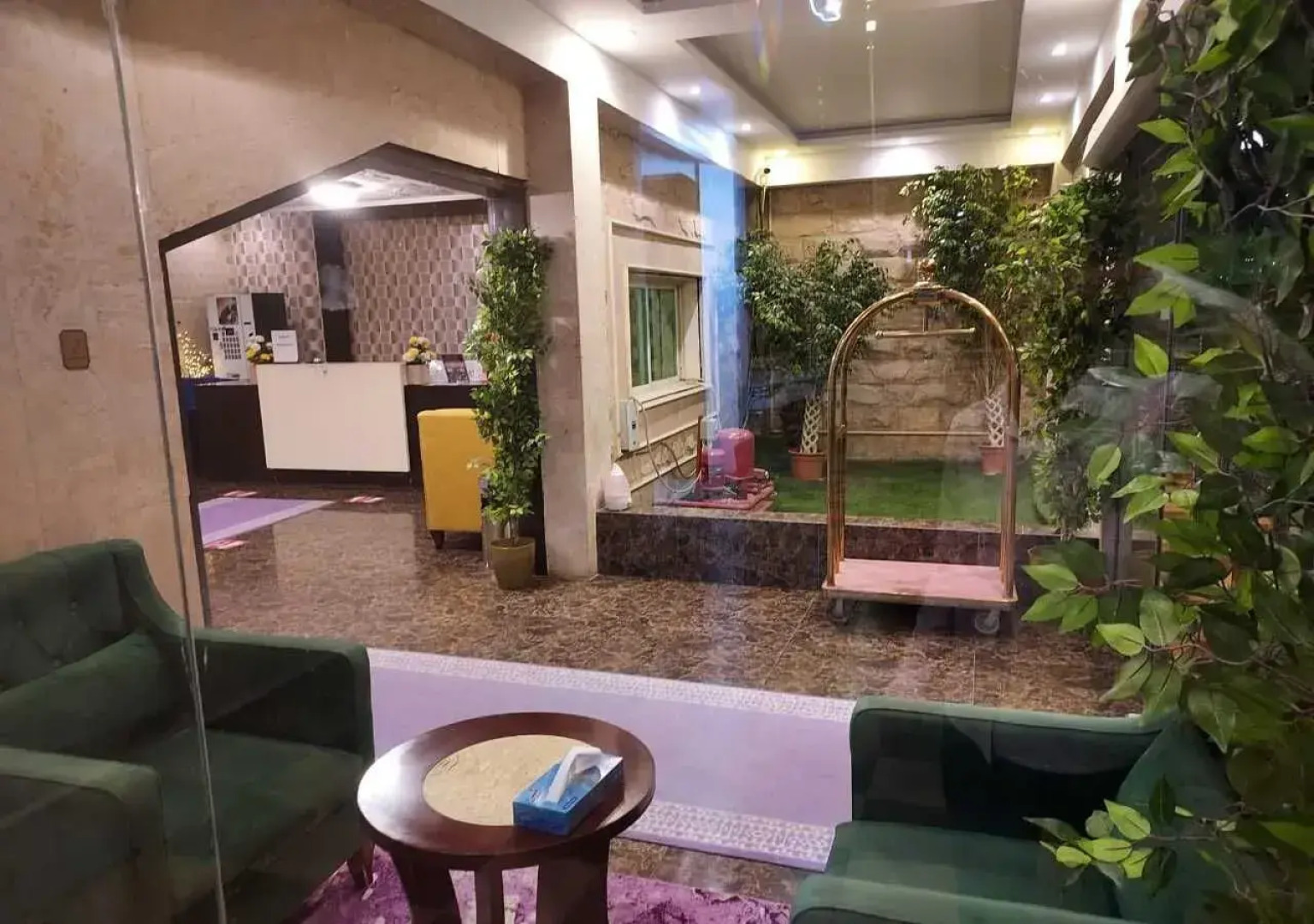 Happiness apartments