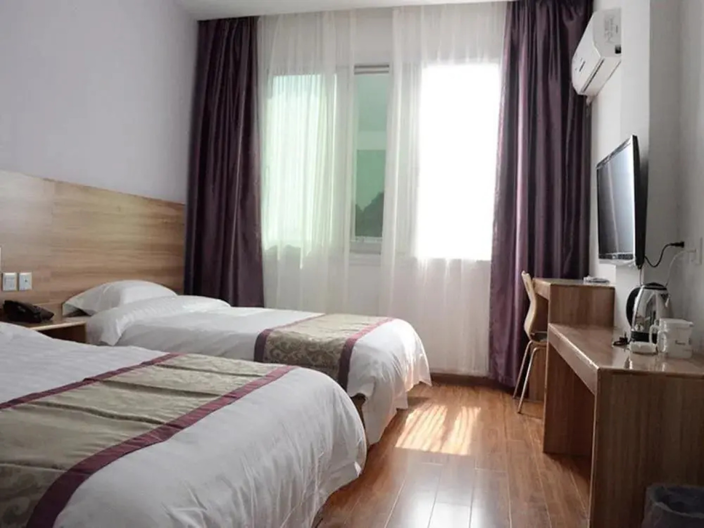 Harbor Impression Hotel Chain